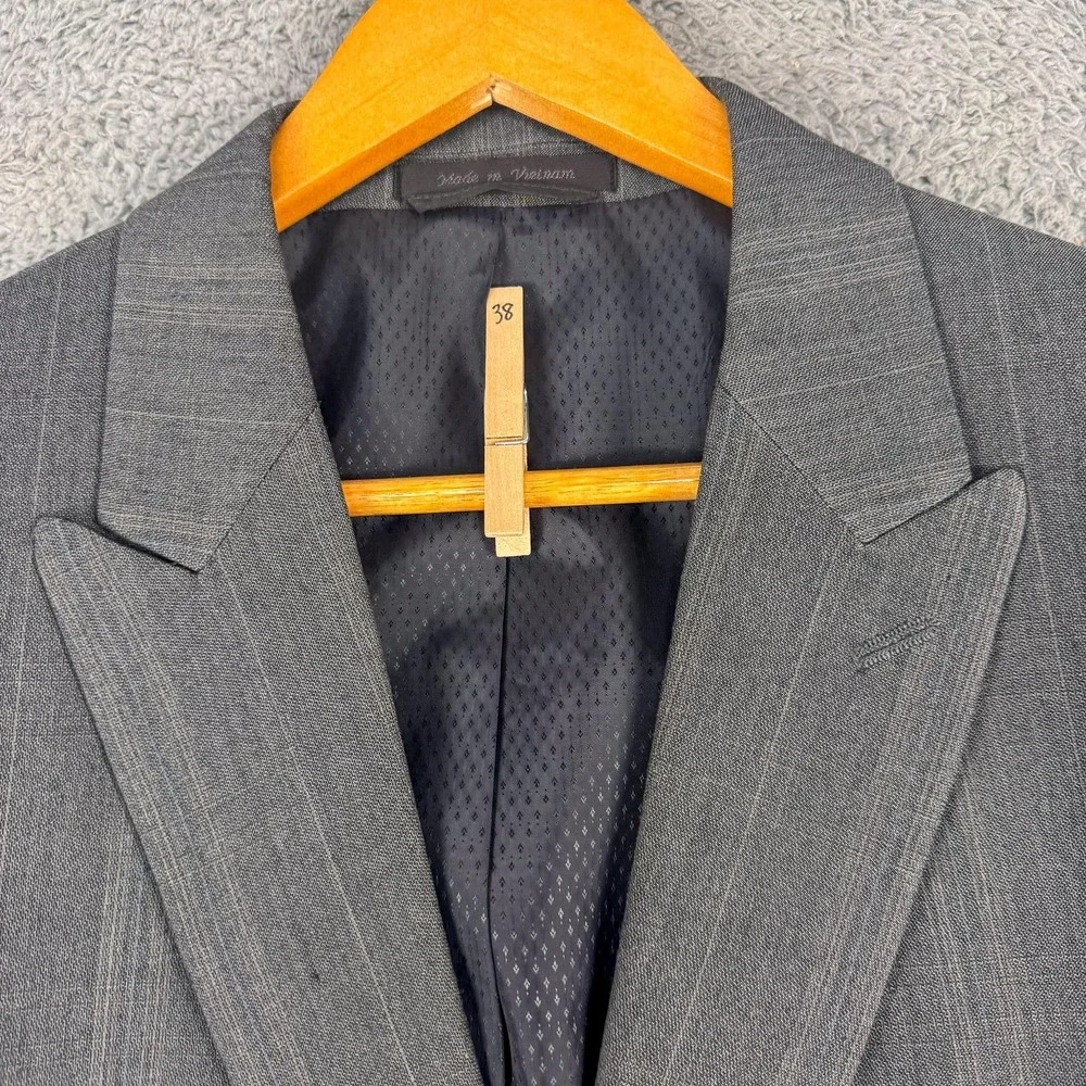 Sean John Blazer Mens 42R Gray Pinstripe Two Button Suit Jacket Notch‎ Lapel